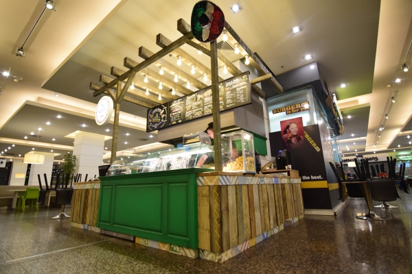 Mobilier şi amenajări HoReCa